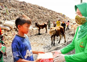 Jum’at Berkah, Arinta Andi Sumangerukka Berbagi Ceria di TPA Antang